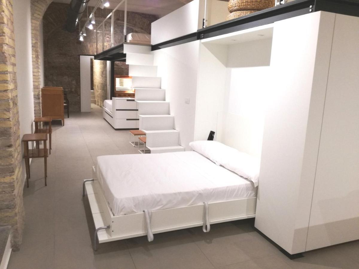 Апартаменты Luxury Loft Capocci 24 Coliseum Рим Экстерьер фото
